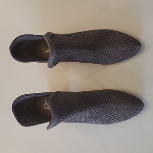 Splendid Harvard Perforated Gray Suede Bootie 9.5 M